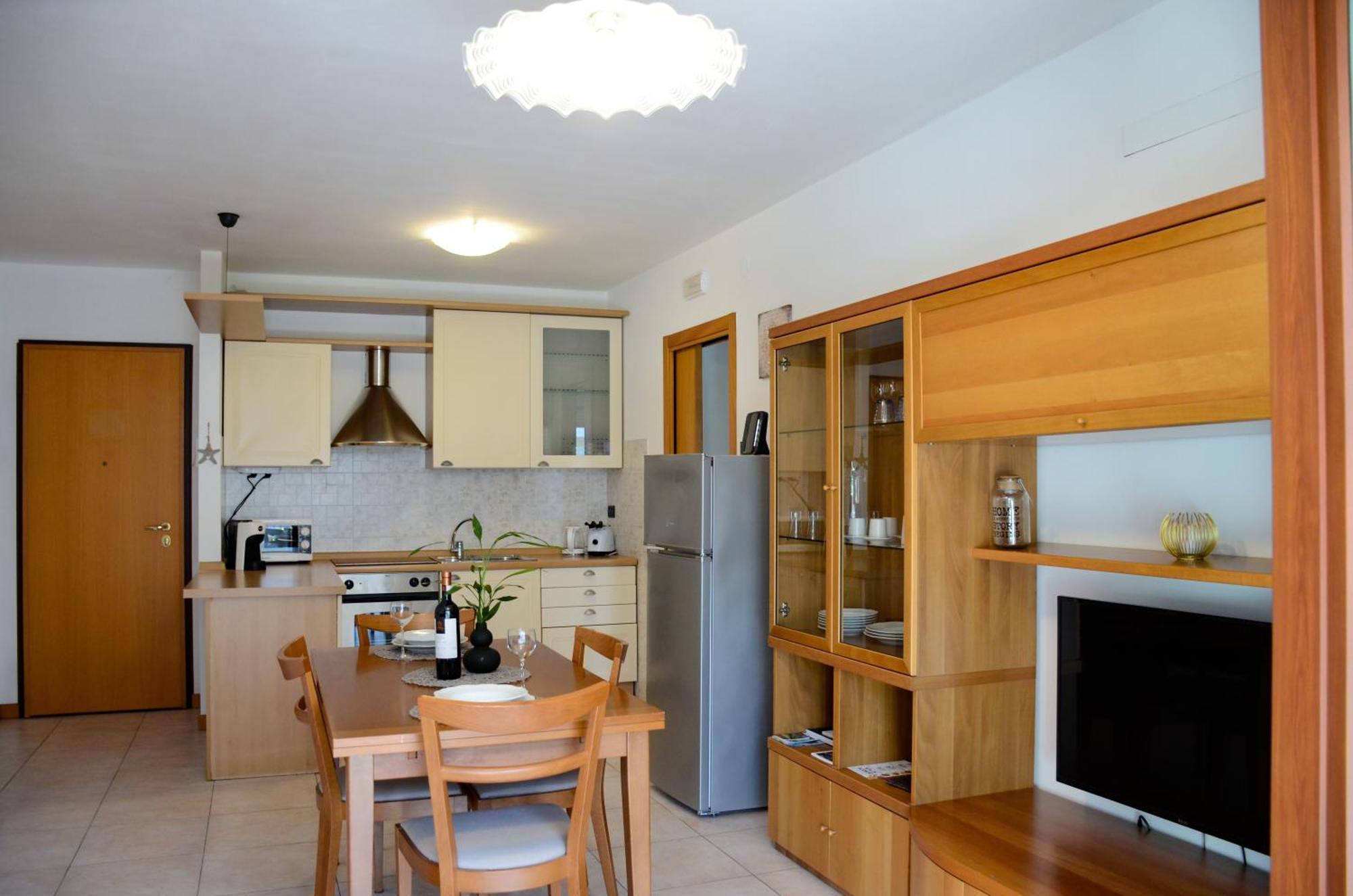Appartamento Peler13 Con Balcone E Parcheggio Riva del Garda Exterior foto