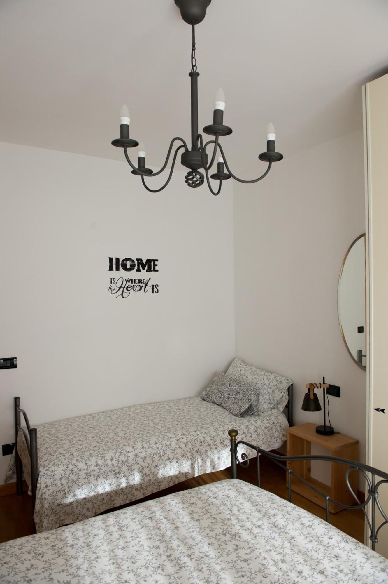 Appartamento Peler13 Con Balcone E Parcheggio Riva del Garda Exterior foto